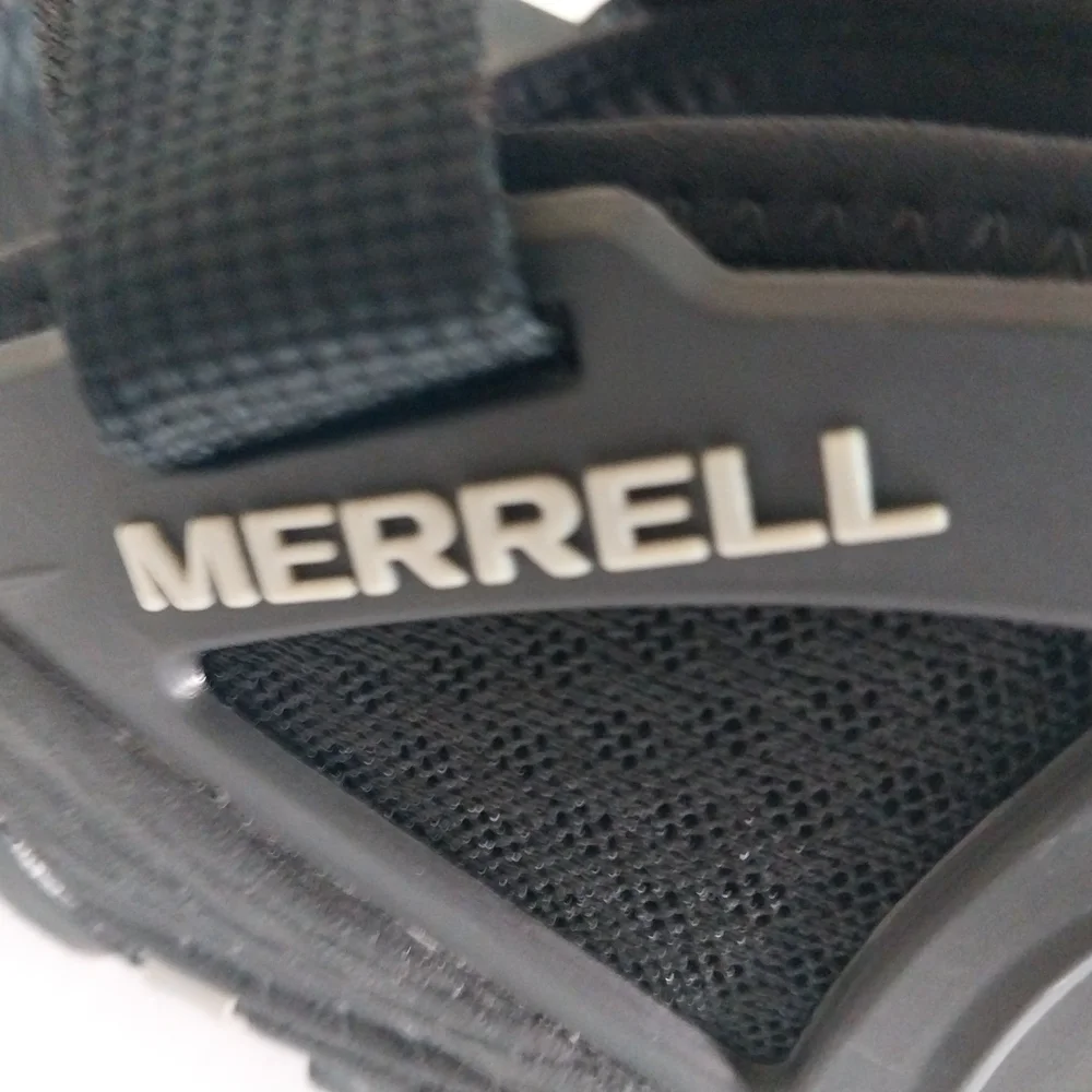 MERRELL Vibrant Men's Size 12 Black Sandals